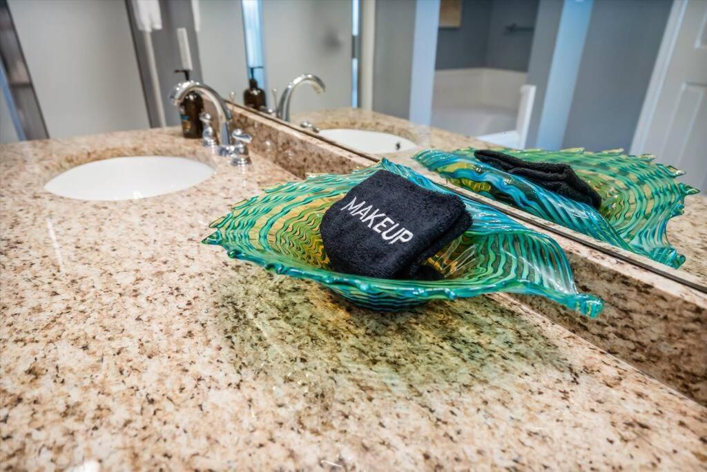The Pelican Place - Amazing Views, Top Floor Condo 더핀 아일랜드 외부 사진